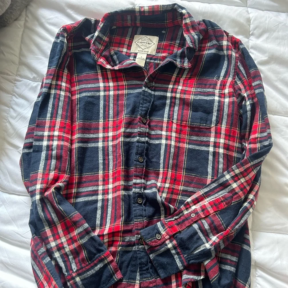 Flannel - Picture 1 of 2